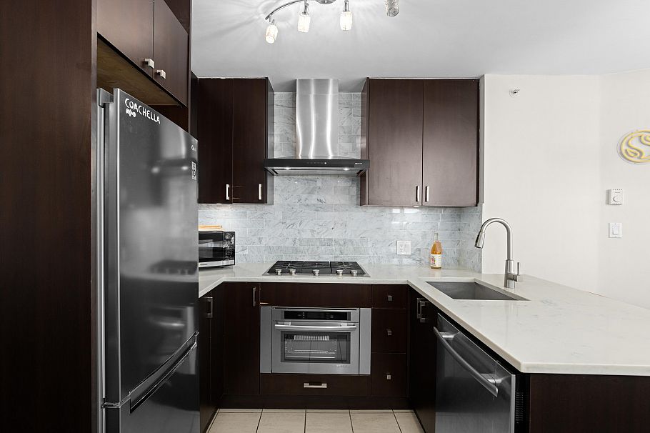2410 501 Pacific Street Vancouver, BC - 8