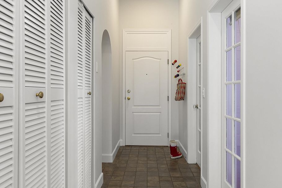 304 4590 Earles Street Vancouver, BC - 33
