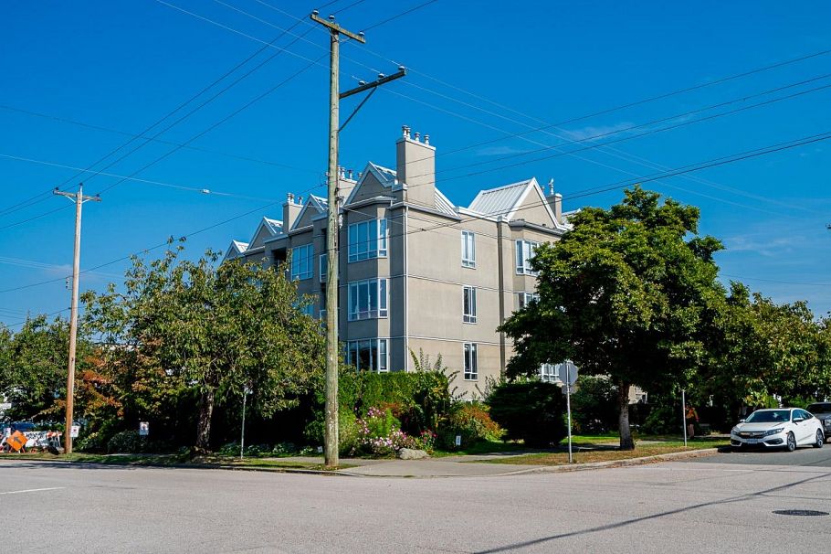 105 2195 W 5th Avenue Vancouver, BC - 31