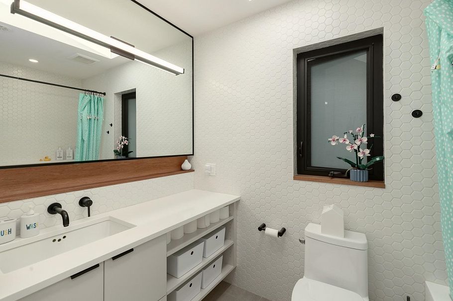 520 E 30th Avenue Vancouver, BC - 28