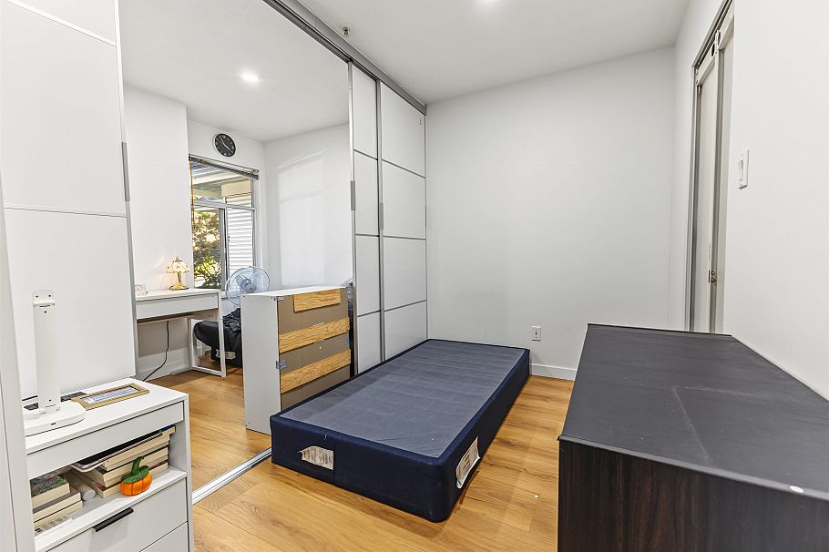 302 3638 Rae Avenue Vancouver, BC - 27
