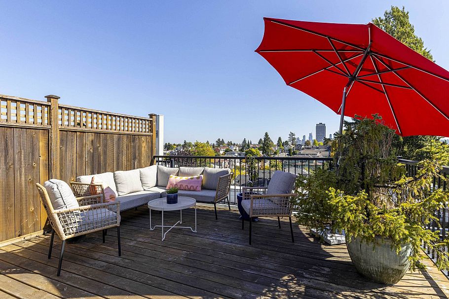 304 4590 Earles Street Vancouver, BC - 35