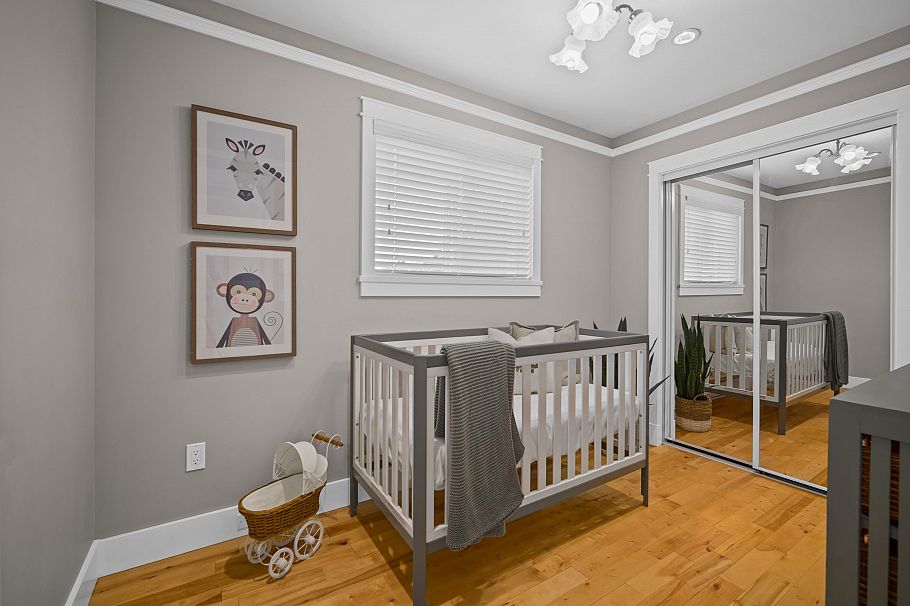 3183 Adanac Street Vancouver, BC - 33