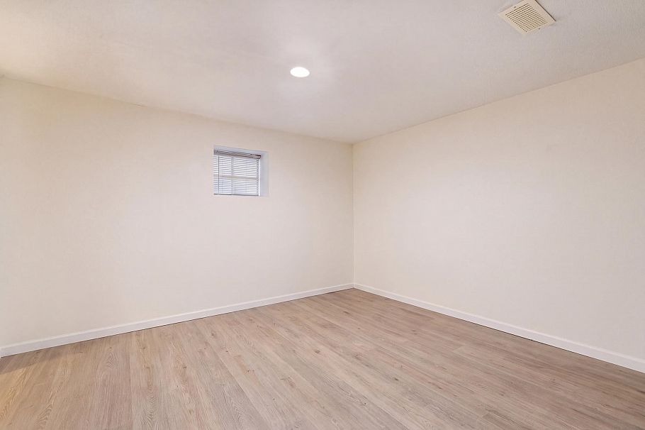 441 E 28th Avenue Vancouver, BC - 17