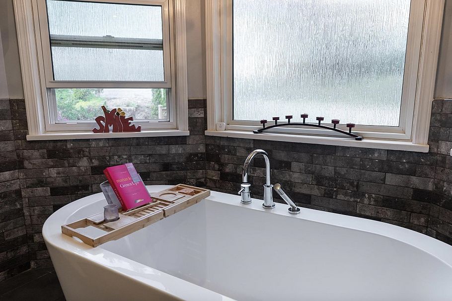 318 Roche Point Drive North Vancouver, BC - 27