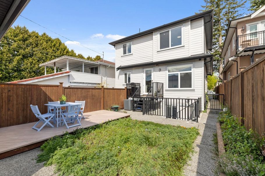 5867 Battison Street Vancouver, BC - 25