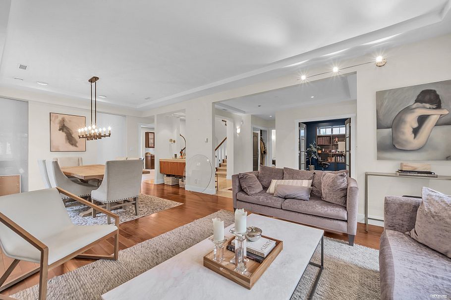 2483 W 22nd Avenue Vancouver, BC - 8