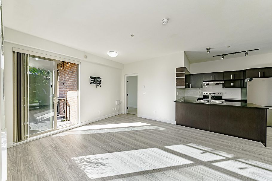 107 1633 Mackay Avenue North Vancouver, BC - 9