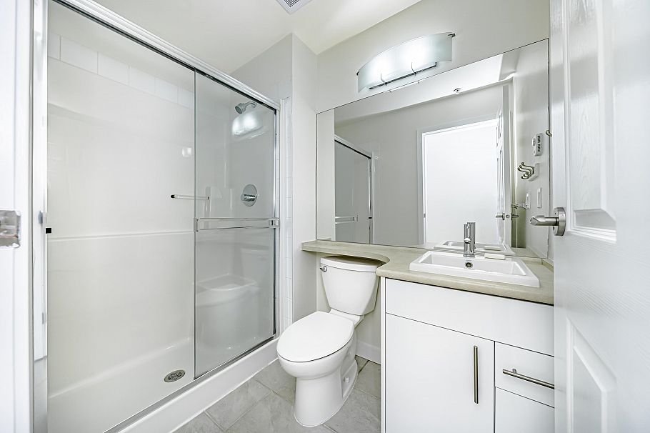 107 1633 Mackay Avenue North Vancouver, BC - 15