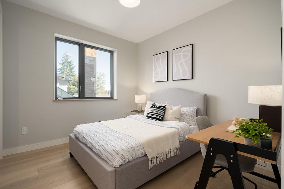 1 2941 W 29th Avenue Vancouver, BC - 26