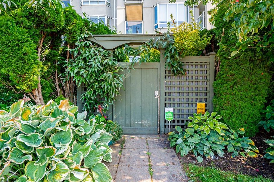 105 2195 W 5th Avenue Vancouver, BC - 27