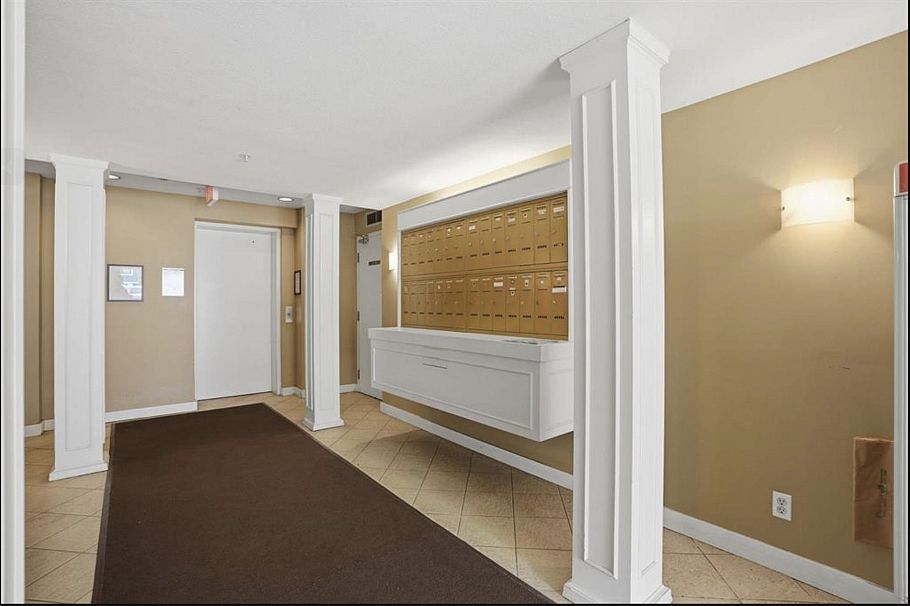105 2195 W 5th Avenue Vancouver, BC - 34