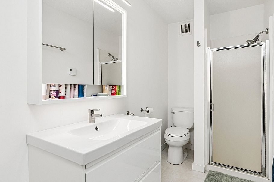 5709 Owl Court North Vancouver, BC - 27
