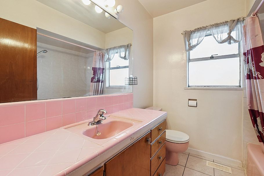 2894 Mcgill Street Vancouver, BC - 12
