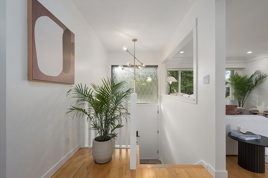 841 E 21st Avenue Vancouver, BC - 5