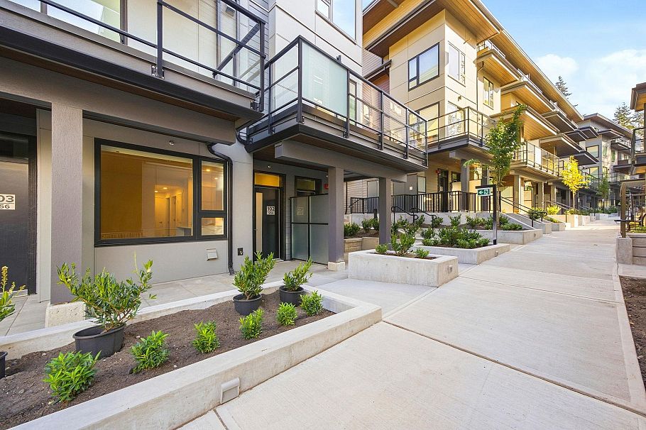 102 956 Lytton Street North Vancouver, BC - 28