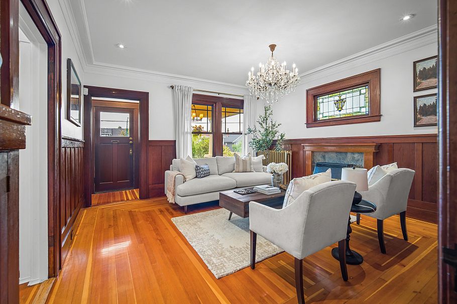 3183 Adanac Street Vancouver, BC - 8