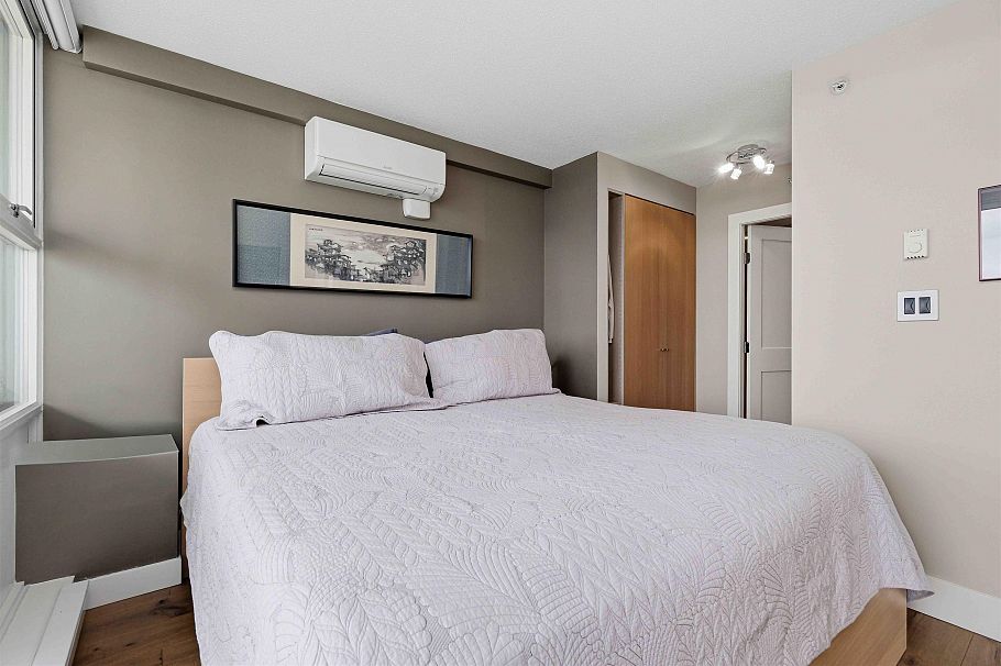 2908 193 Aquarius Mews Vancouver, BC - 18