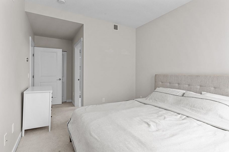 212 2663 Library Lane North Vancouver, BC - 20