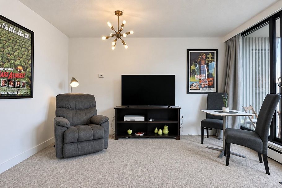 1103 1330 Harwood Street Vancouver, BC - 11