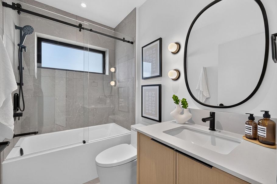 2 58 E 40th Avenue Vancouver, BC - 31