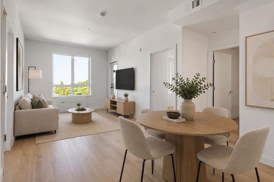 603 2450 Garden Drive Vancouver, BC - 6