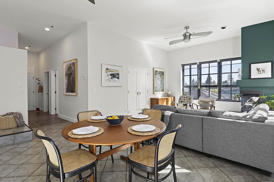 304 4590 Earles Street Vancouver, BC - 5