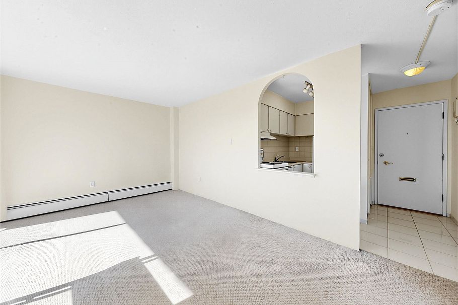 906 1251 Cardero Street Vancouver, BC - 3