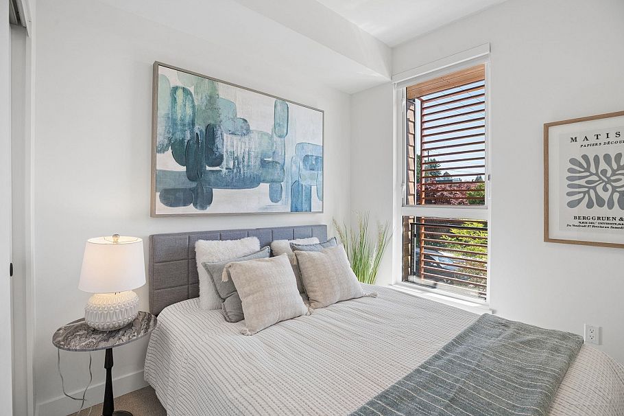 204 333 St. Davids Avenue North Vancouver, BC - 25