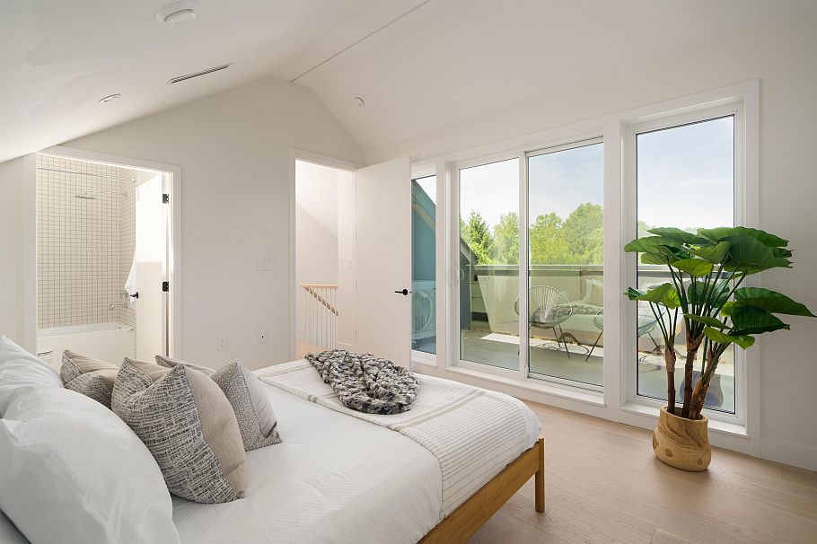 1 4161 Windsor Street Vancouver, BC - 26