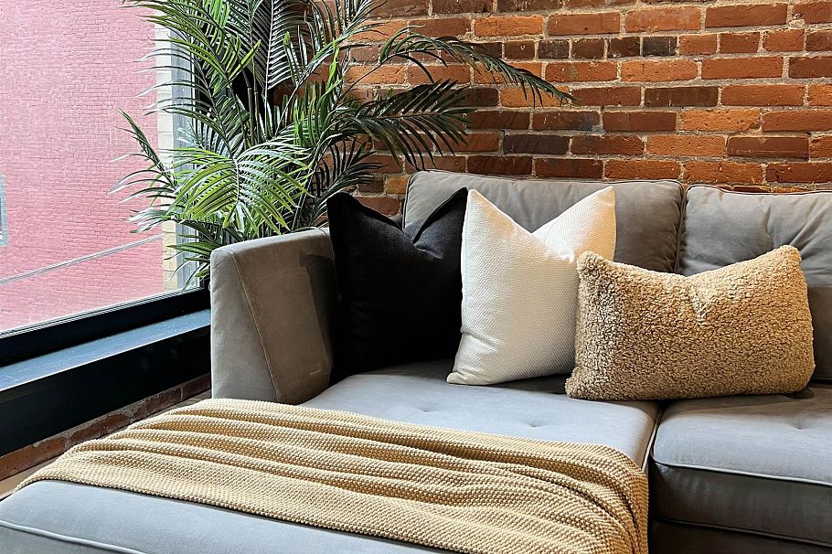 306 53 W Hastings Street Vancouver, BC - 6