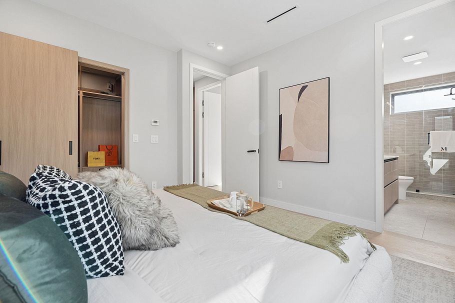 1 2941 W 29th Avenue Vancouver, BC - 22