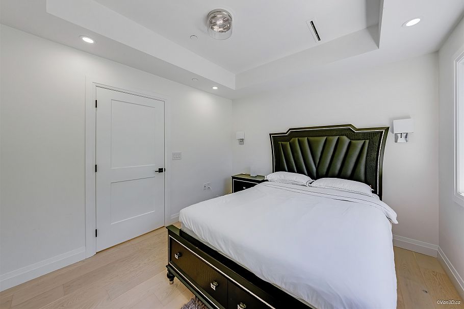1 683 W 19th Avenue Vancouver, BC - 19
