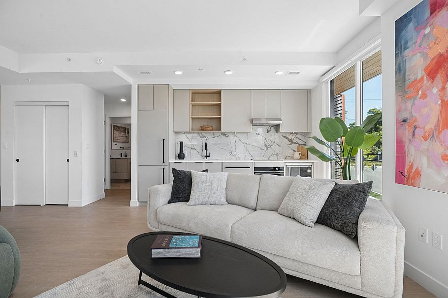 204 333 St. Davids Avenue North Vancouver, BC - 13