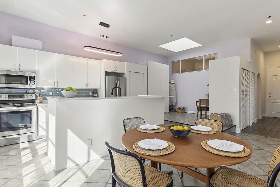 304 4590 Earles Street Vancouver, BC - 14