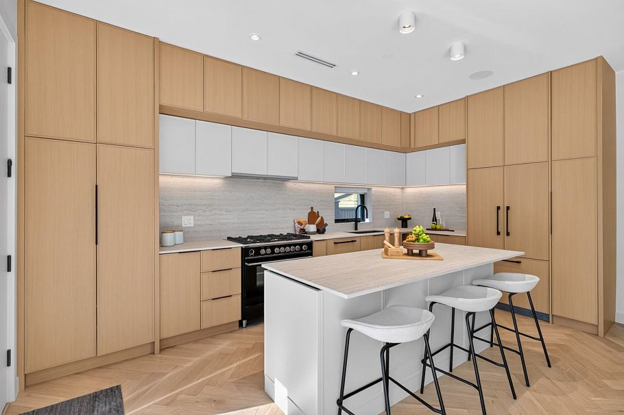 2 58 E 40th Avenue Vancouver, BC - 8