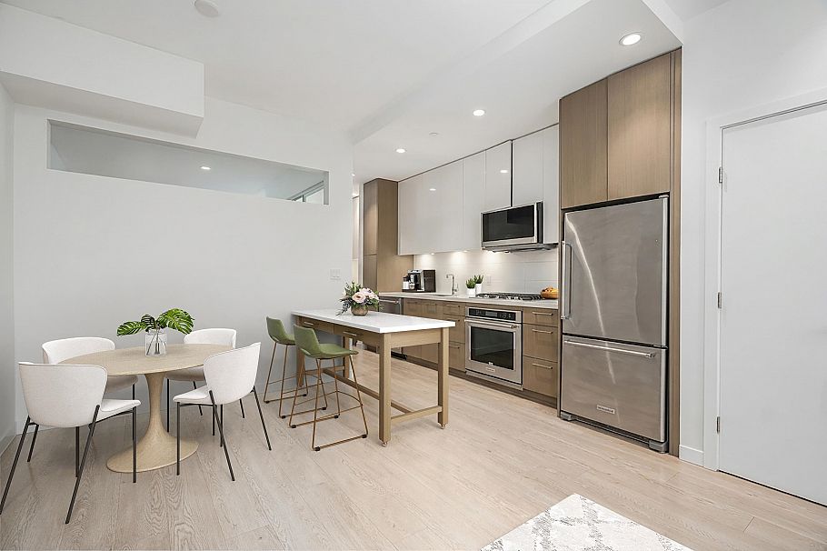 109 417 Great Northern Way Vancouver, BC - 3