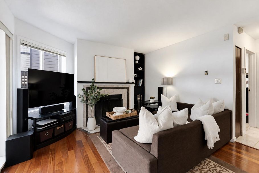 104 555 W 14th Avenue Vancouver, BC - 8