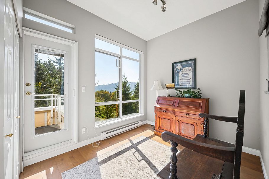 521 3629 Deercrest Drive North Vancouver, BC - 13