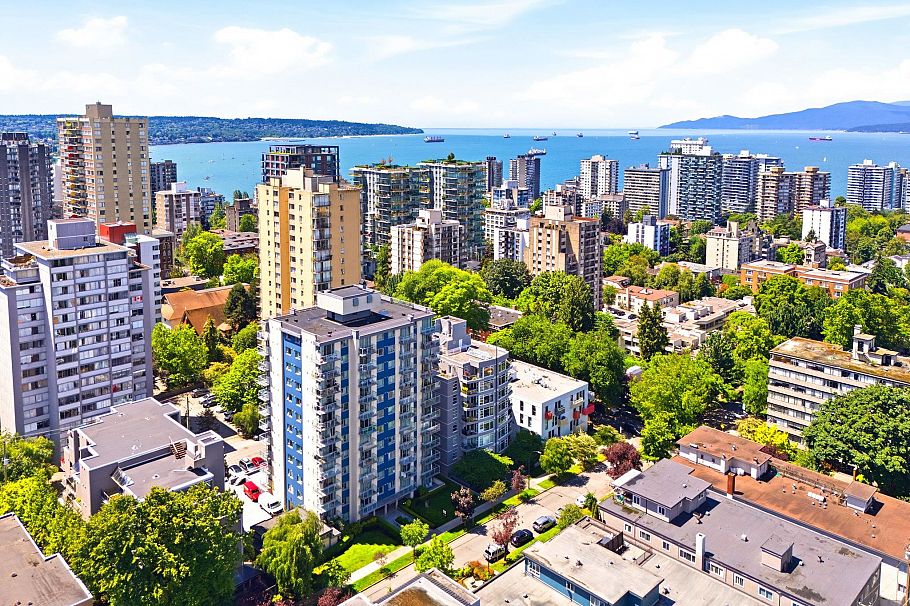 105 1230 Comox Street Vancouver, BC - 32