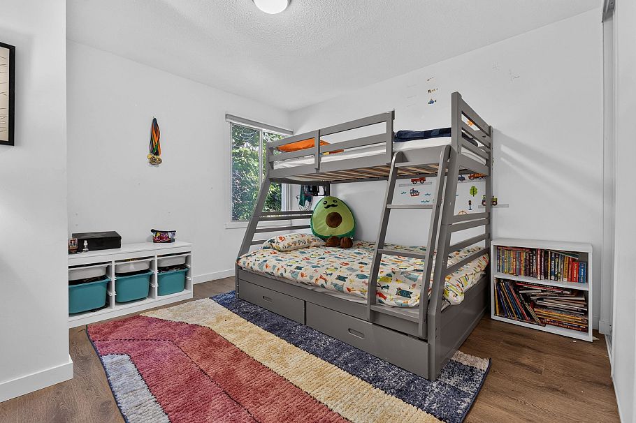 2218 E 11th Avenue Vancouver, BC - 18