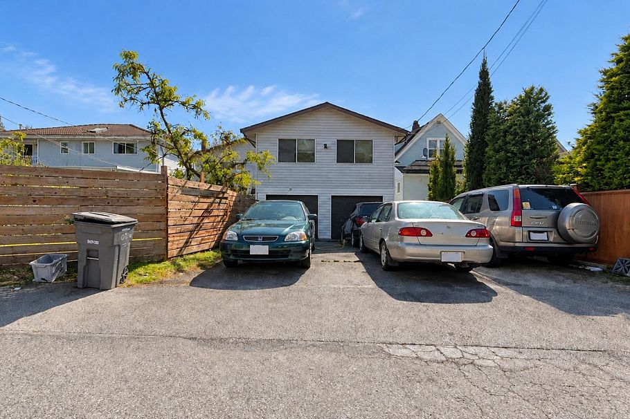 1025 E 22nd Avenue Vancouver, BC - 7