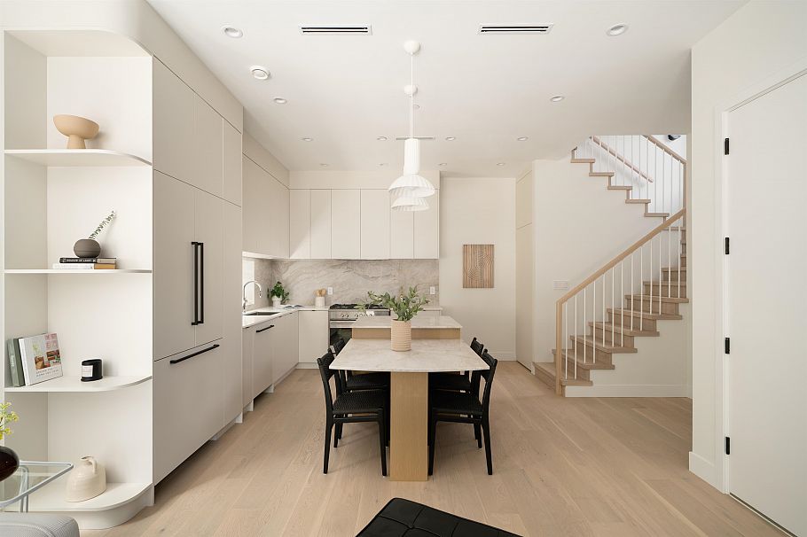 1 4161 Windsor Street Vancouver, BC - 7