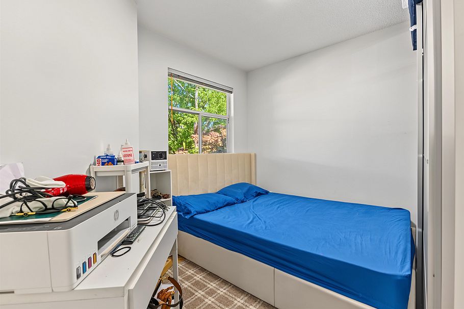 302 3638 Rae Avenue Vancouver, BC - 24