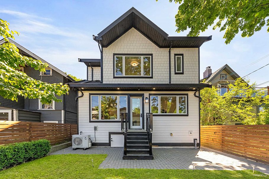 2 683 W 19th Avenue Vancouver, BC - 1