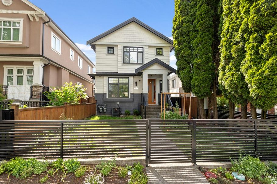 5867 Battison Street Vancouver, BC - 36