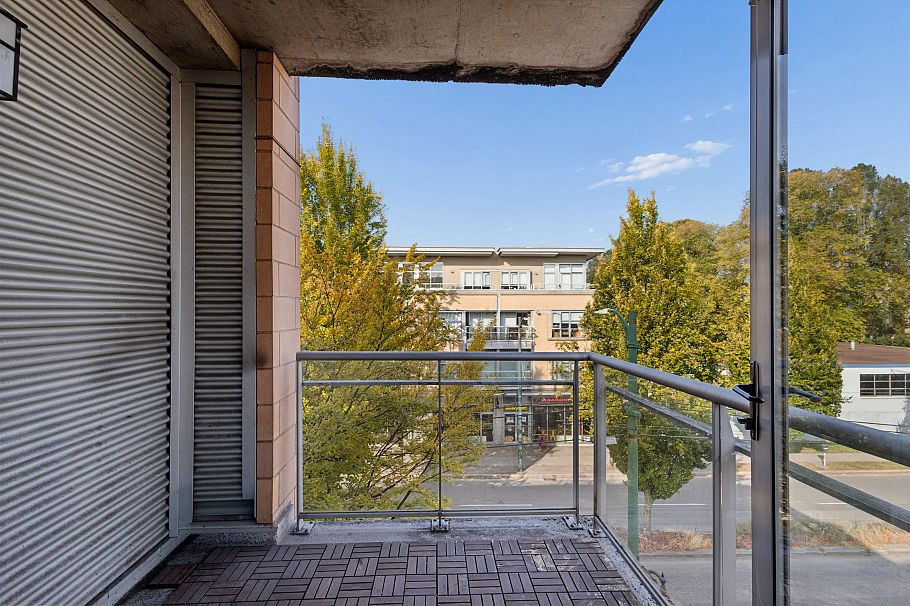 307 2680 Arbutus Street Vancouver, BC - 30