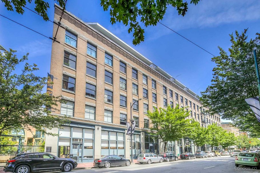 253 Columbia Street Vancouver, BC - 4