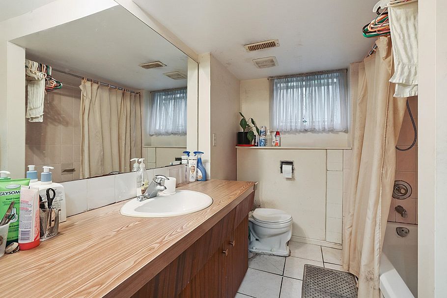 2894 Mcgill Street Vancouver, BC - 25