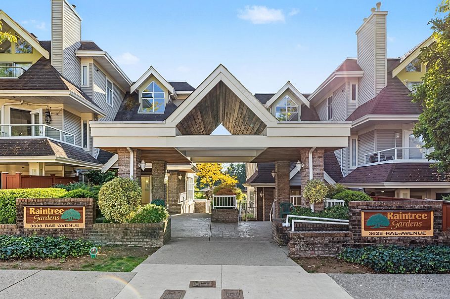 302 3638 Rae Avenue Vancouver, BC - 2